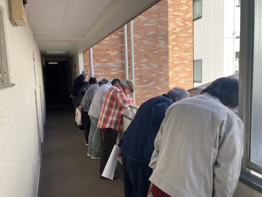 直接契約できる施工会社を探して・・・